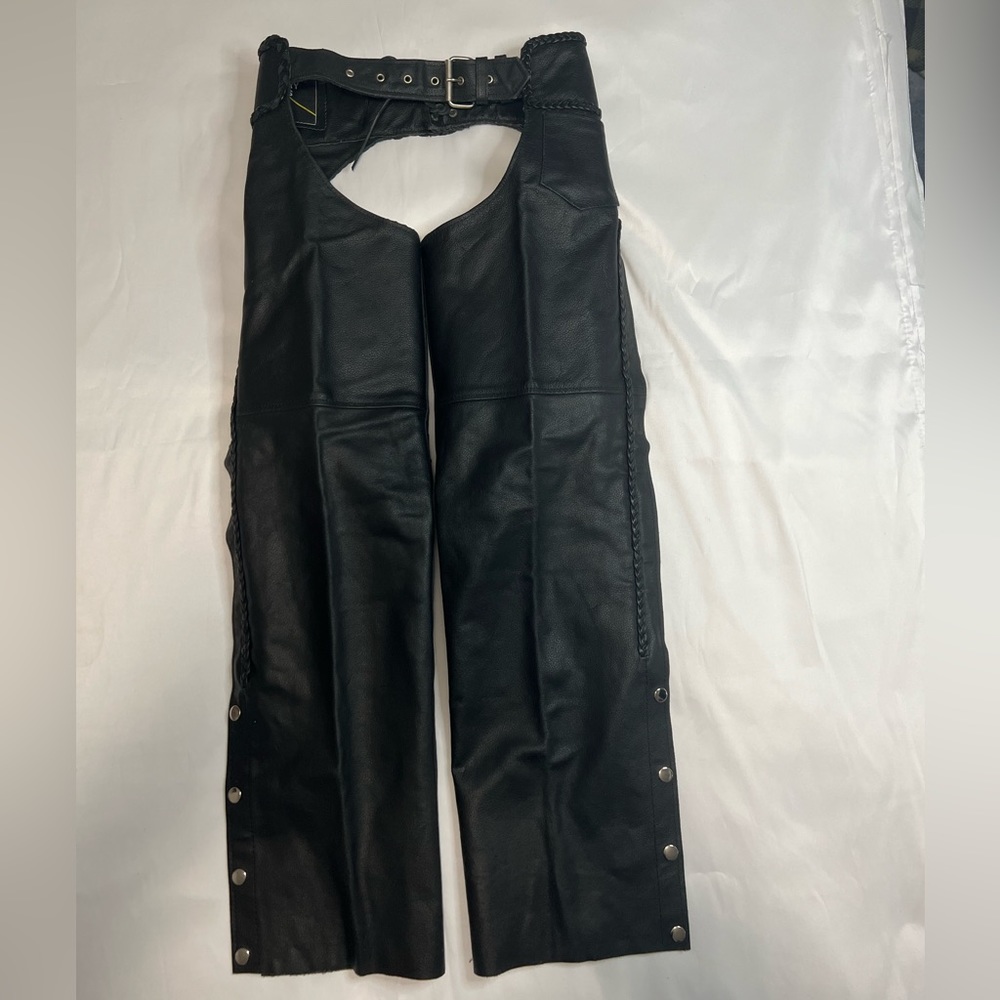Leather Chaps with braided detail🔥😍